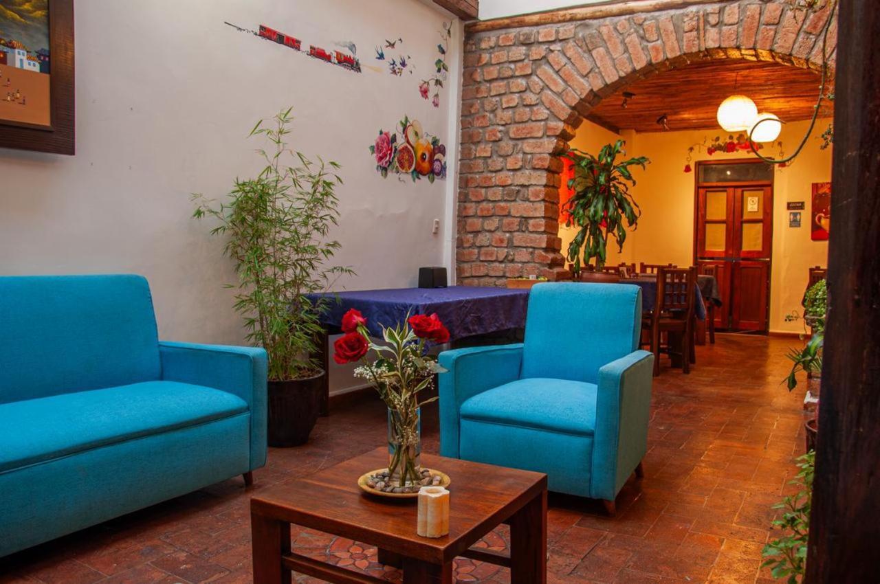 Casa De Las Rosas Куенка Екстериор снимка
