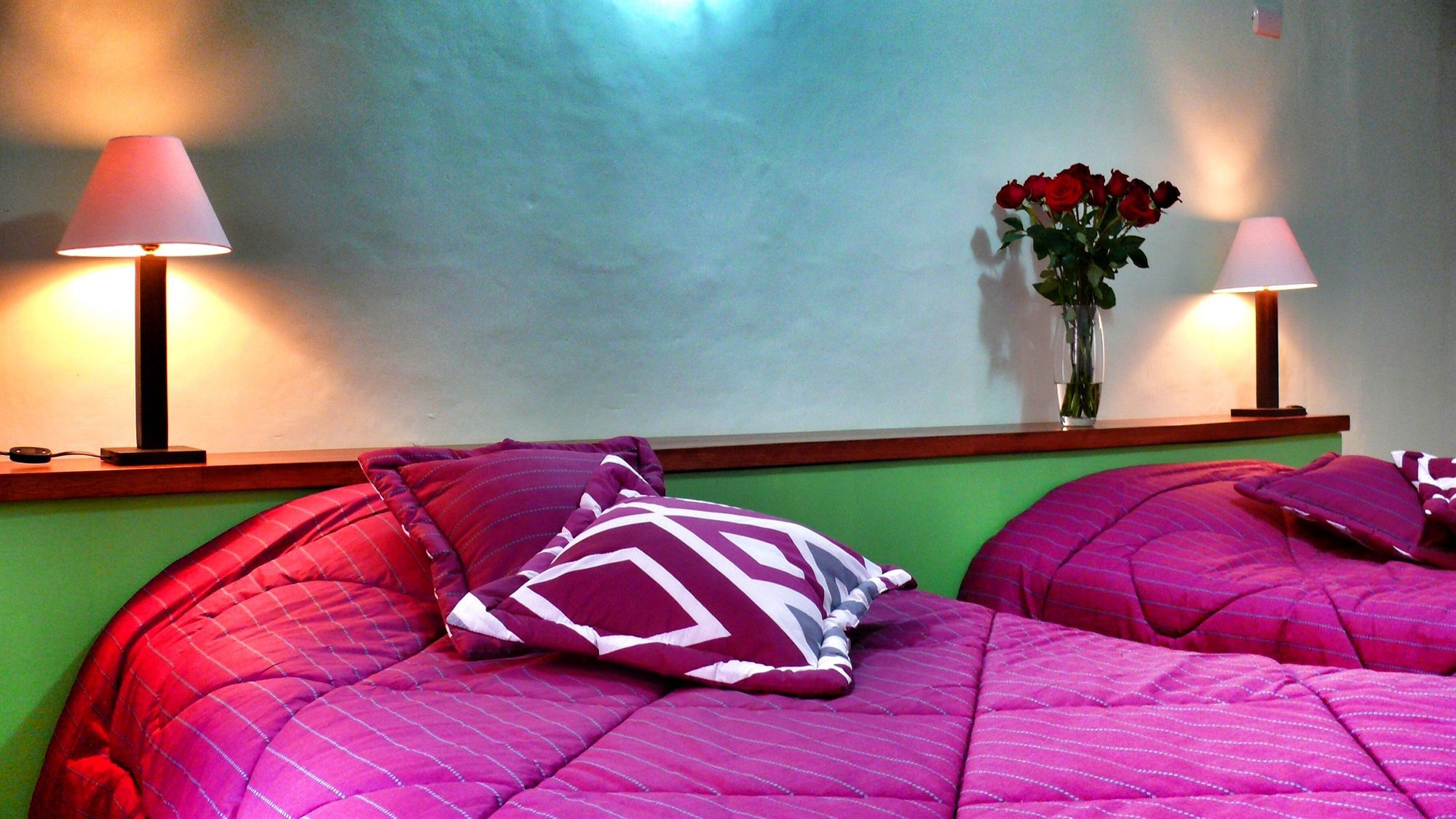 Casa De Las Rosas Куенка Екстериор снимка